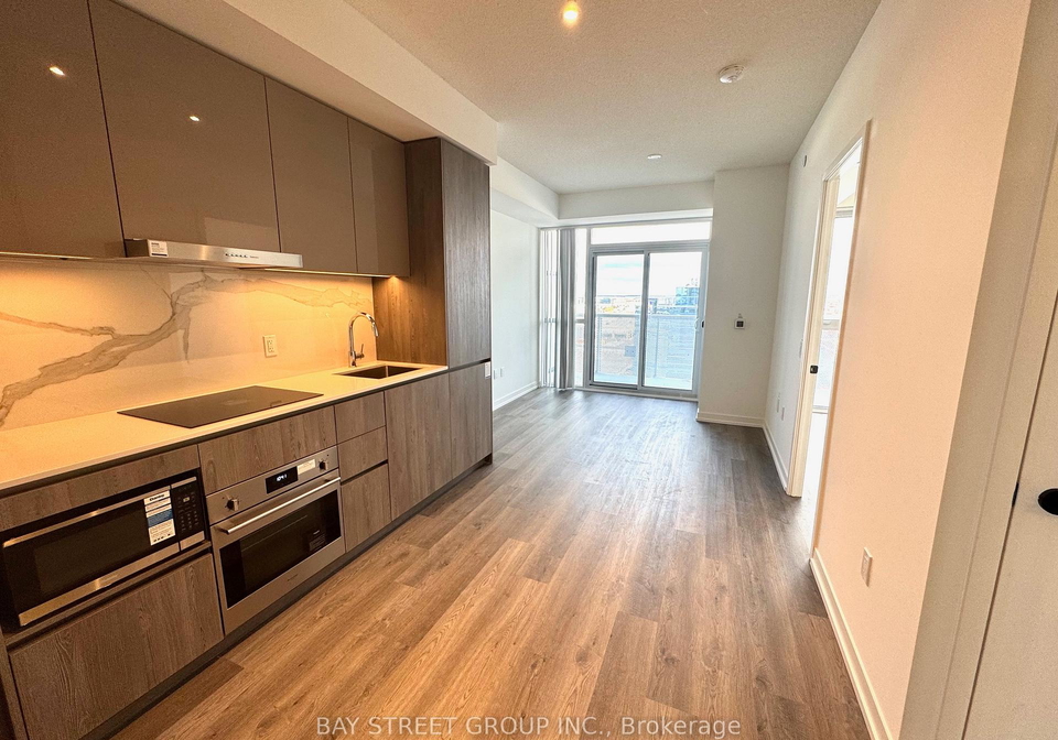 8-interchange-way-vaughan-ontario-n12542282