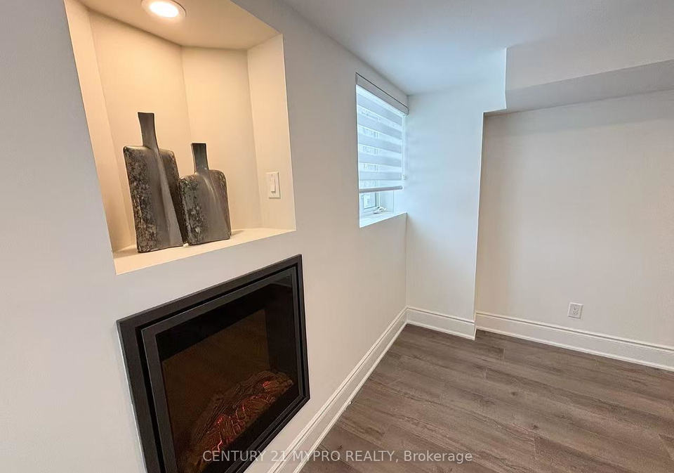 95-inverness-way-bradford-west-gwillimbury-ontario-n12542364