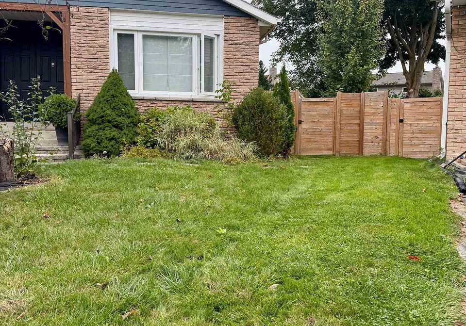 16-eastman-crescent-newmarket-ontario-n12544176
