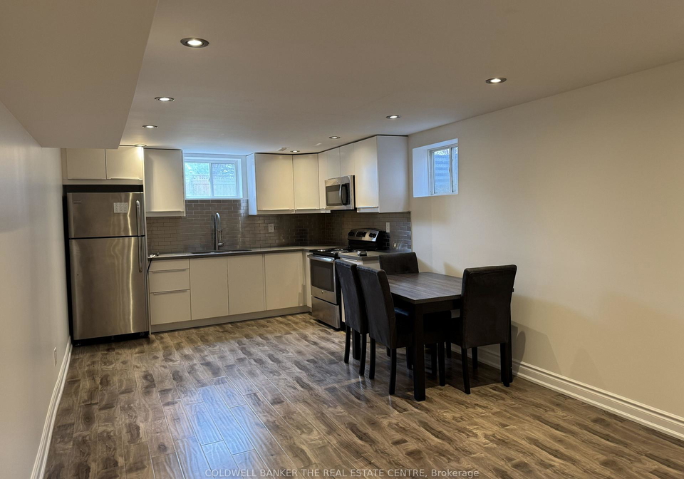 71-golf-links-drive-aurora-ontario-n12545654