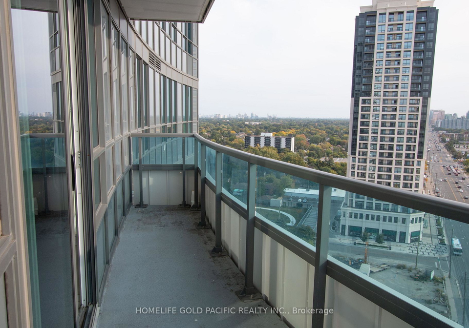 7161-yonge-street-markham-ontario-n12546350