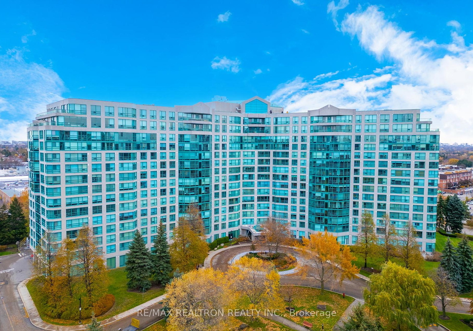 7825-bayview-avenue-markham-ontario-n12547010