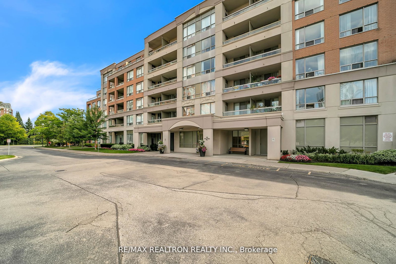 19-northern-heights-drive-richmond-hill-ontario-n12547506