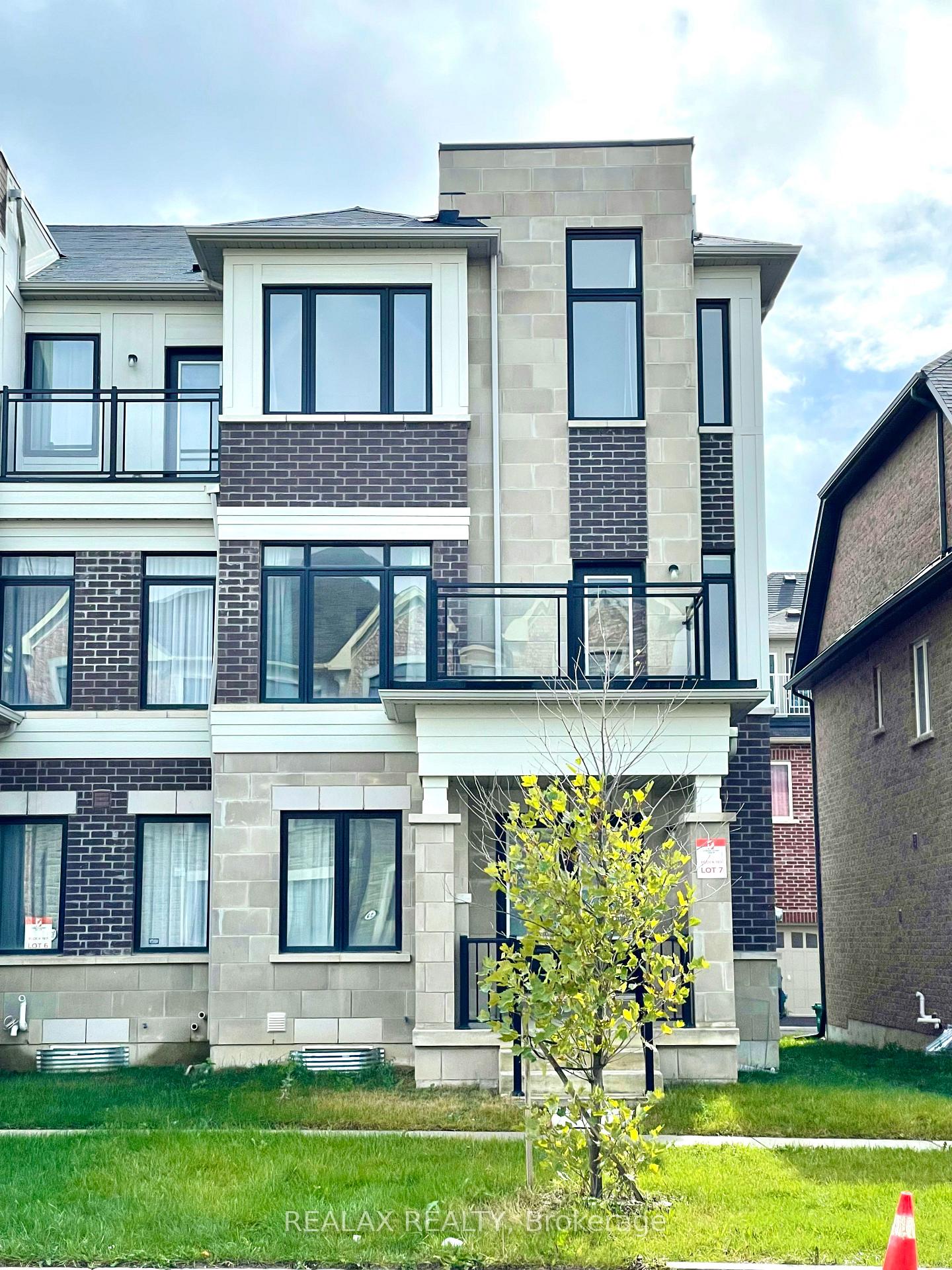 95-william-f-bell-parkway-richmond-hill-ontario-n12547594