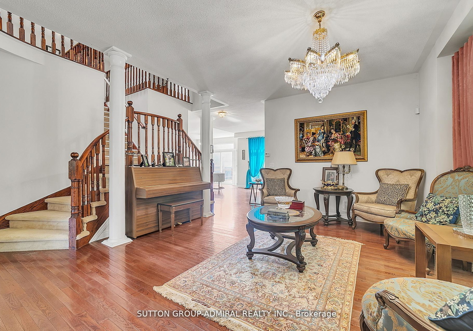 70-blackforest-drive-richmond-hill-ontario-n12548032