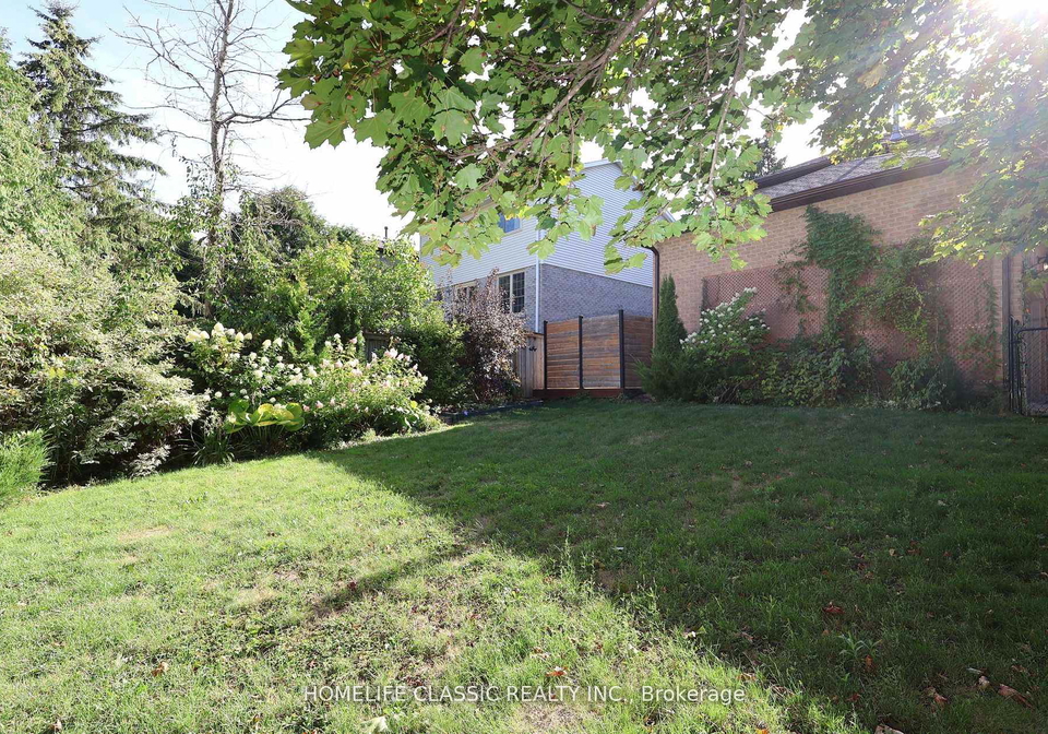 354-bexhill-road-newmarket-ontario-n12548084