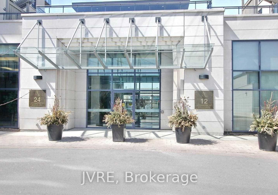 12-woodstream-boulevard-vaughan-ontario-n12549320