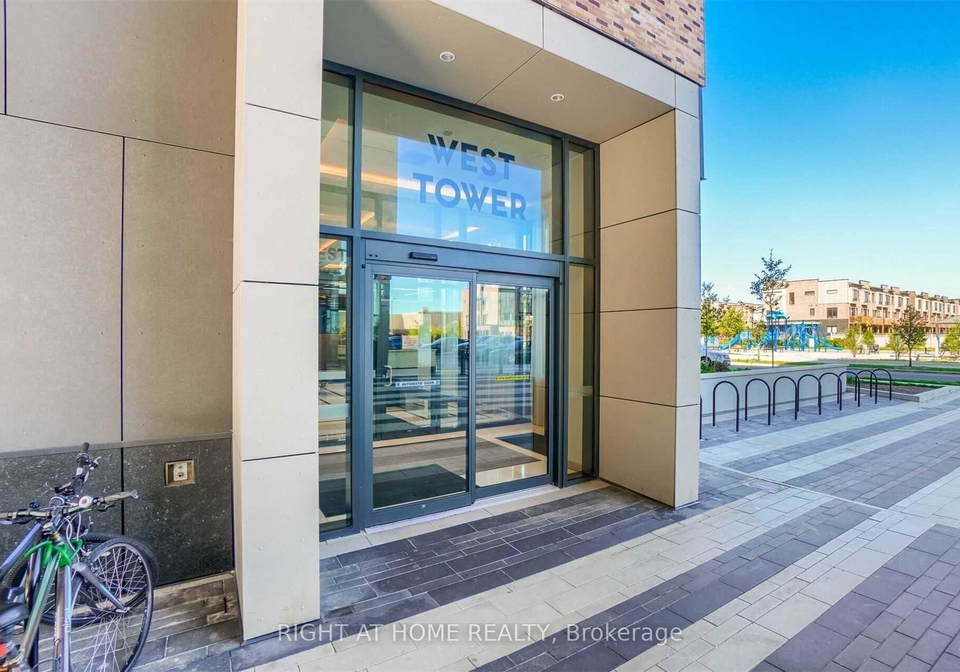 100-eagle-rock-way-vaughan-ontario-n12549554