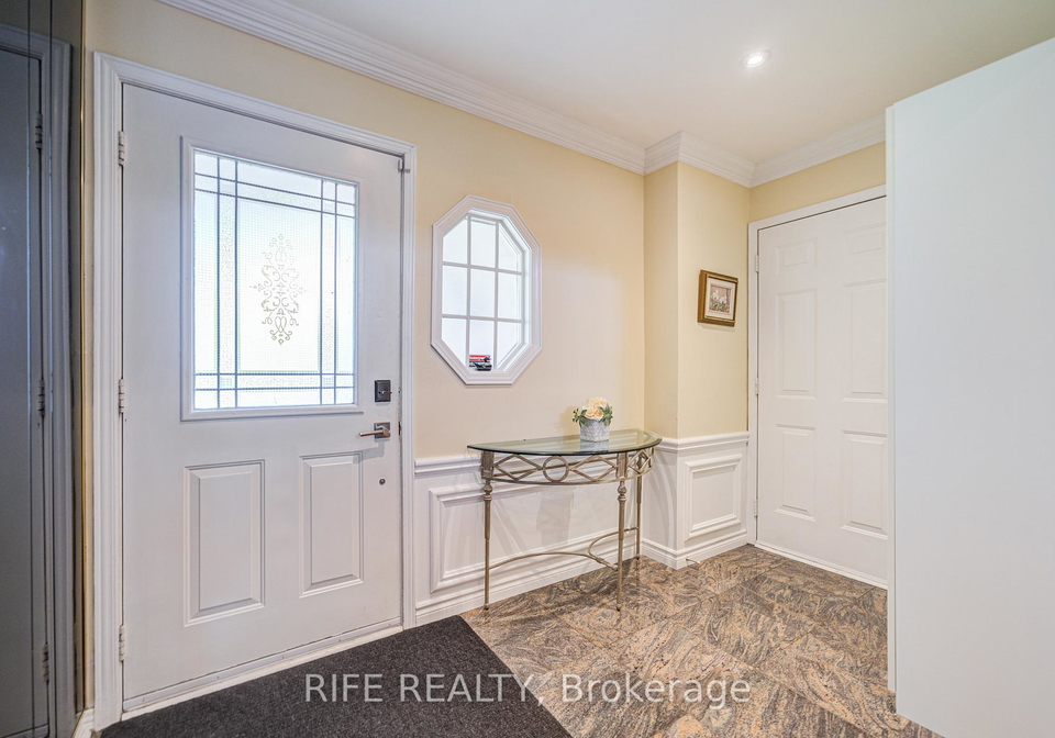 22-chambery-crescent-markham-ontario-n12550304