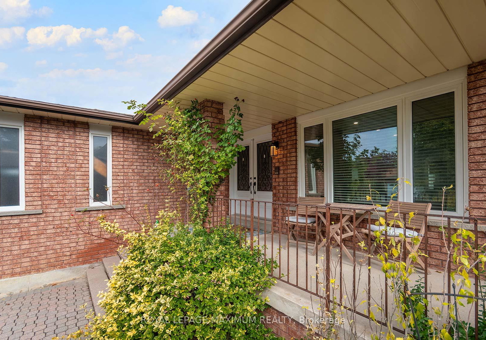 27-looking-glass-crescent-vaughan-ontario-n12550426