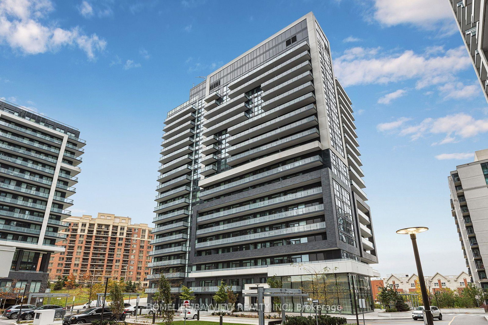 75-oneida-crescent-richmond-hill-ontario-n12551456