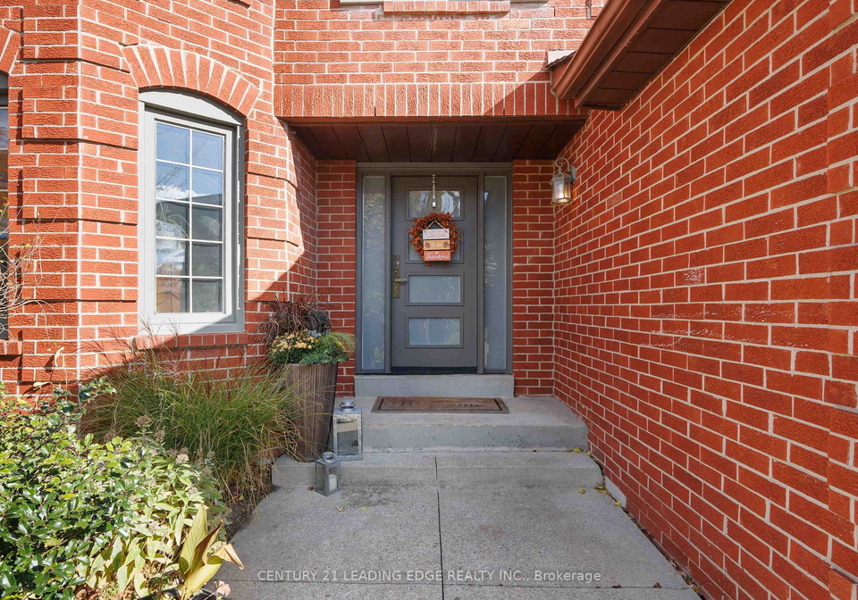 64-lehman-crescent-markham-ontario-n12551628