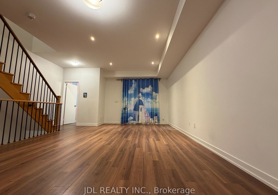 302-clay-stones-street-newmarket-ontario-n12551832