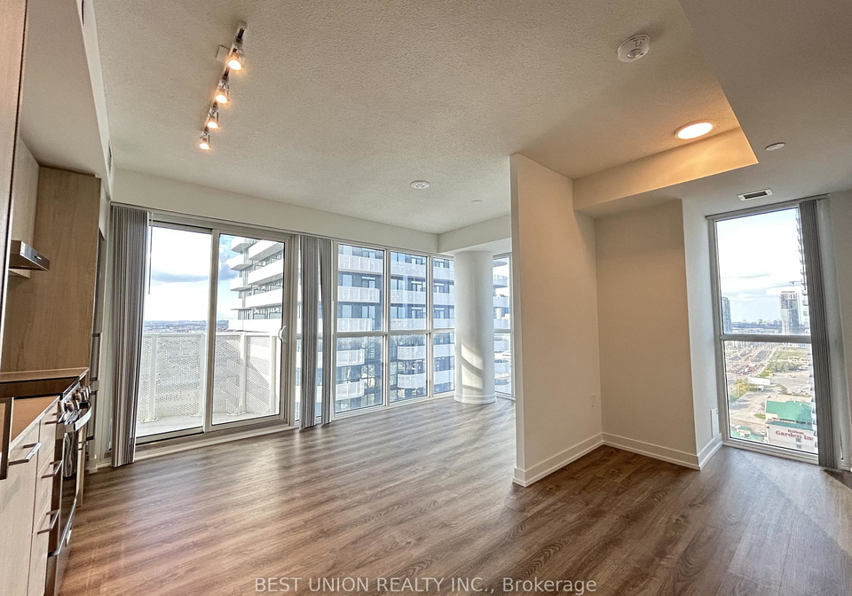 195-commerce-street-vaughan-ontario-n12552176