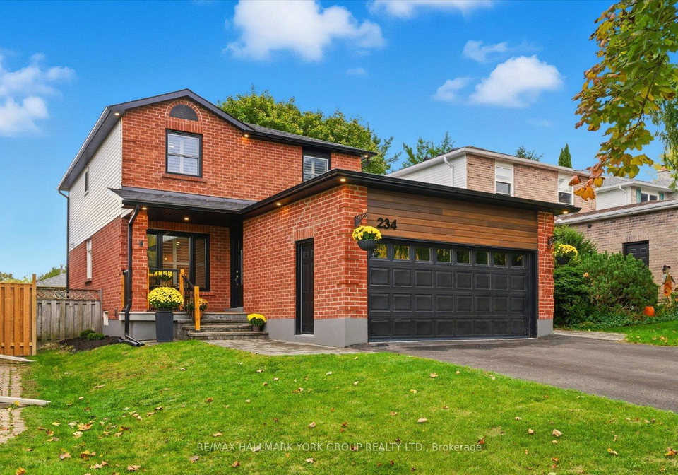 234-billings-crescent-newmarket-ontario-n12553166