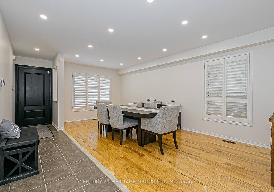 122-beare-trail-newmarket-ontario-n12553916