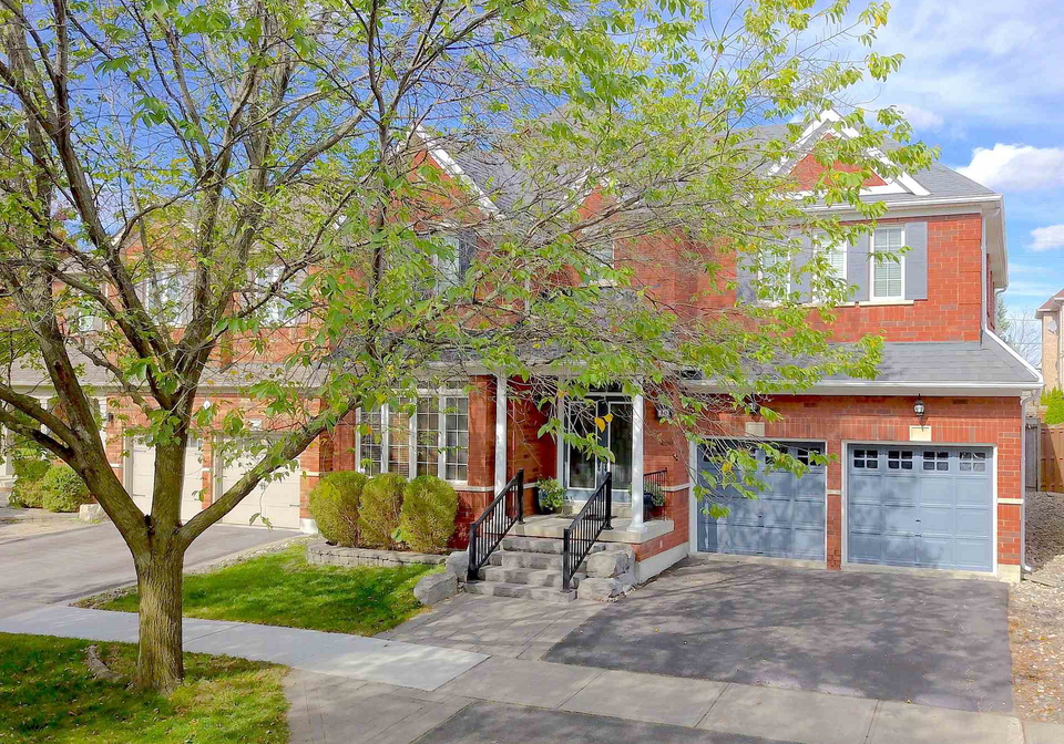 10-bertram-earnshaw-drive-markham-ontario-n12553948