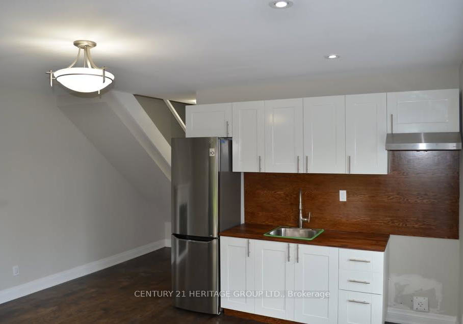 30-howard-drive-newmarket-ontario-n12554318