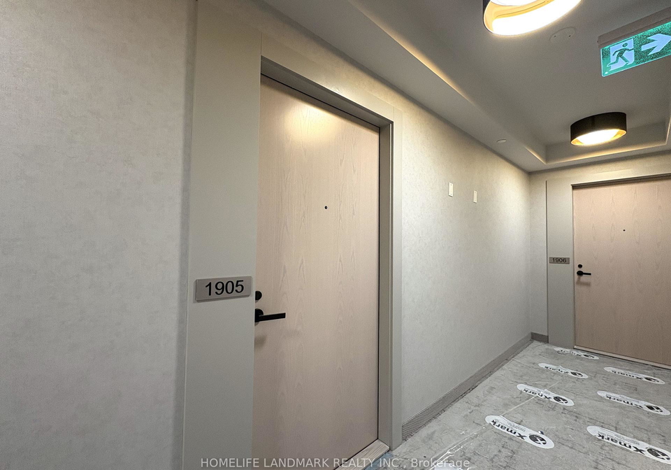8-interchange-way-vaughan-ontario-n12555908