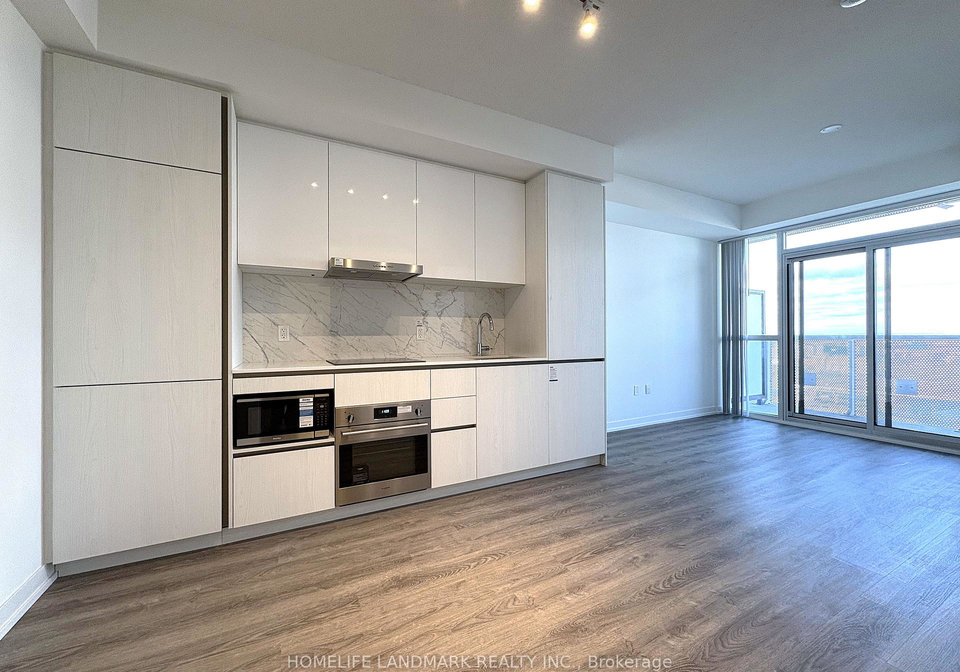 8-interchange-way-vaughan-ontario-n12555908