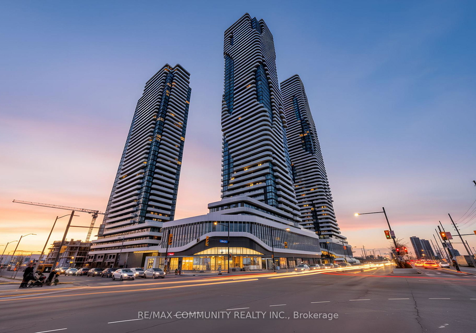 8-interchange-way-vaughan-ontario-n12556272
