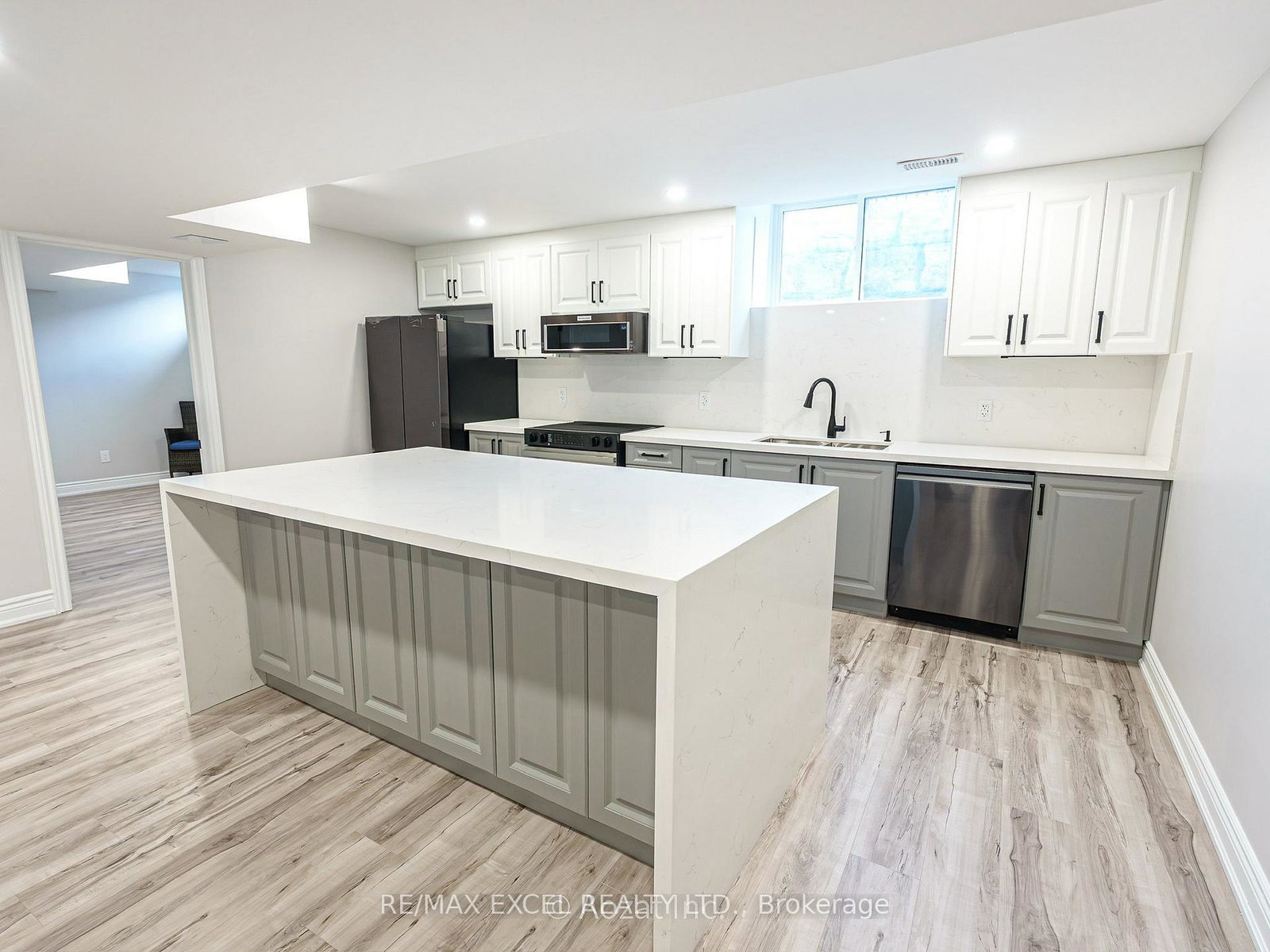 1-tomwood-court-whitchurch-stouffville-ontario-n12556794