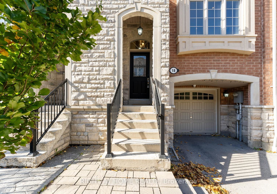 18-isaac-devins-avenue-vaughan-ontario-n12556820