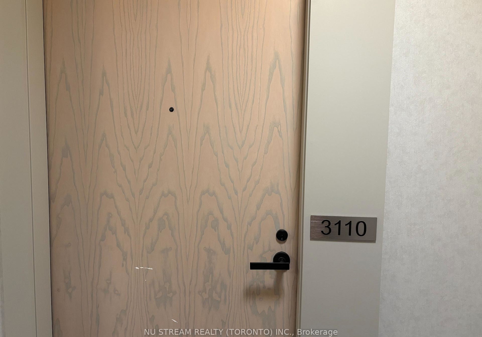 8-interchange-way-vaughan-ontario-n12557746