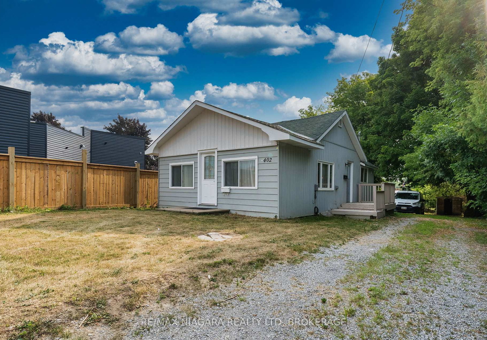 402-the-queensway-south-georgina-ontario-n12557984