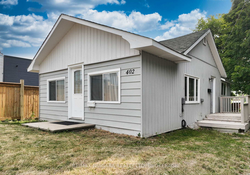 402-the-queensway-south-georgina-ontario-n12557984