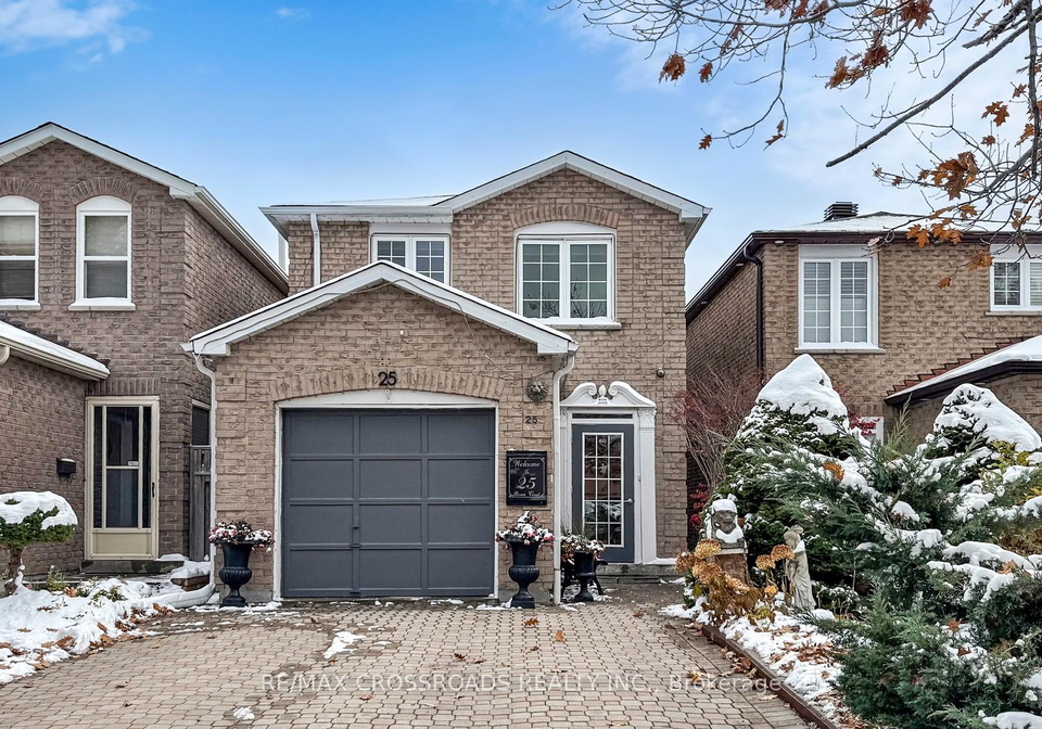 25-rowe-court-markham-ontario-n12558800