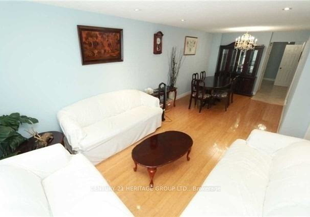 21-chloe-crescent-markham-ontario-n12559000
