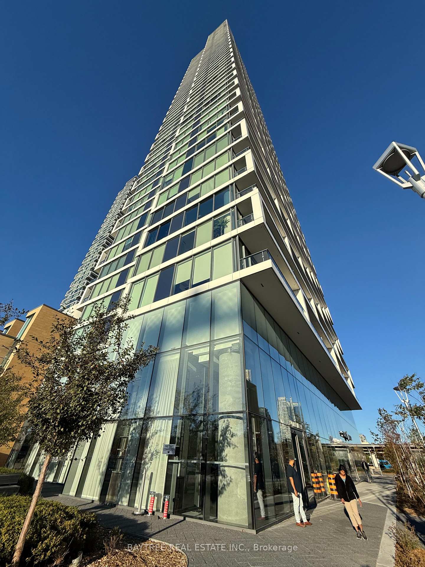 5-buttermill-avenue-vaughan-ontario-n12559206