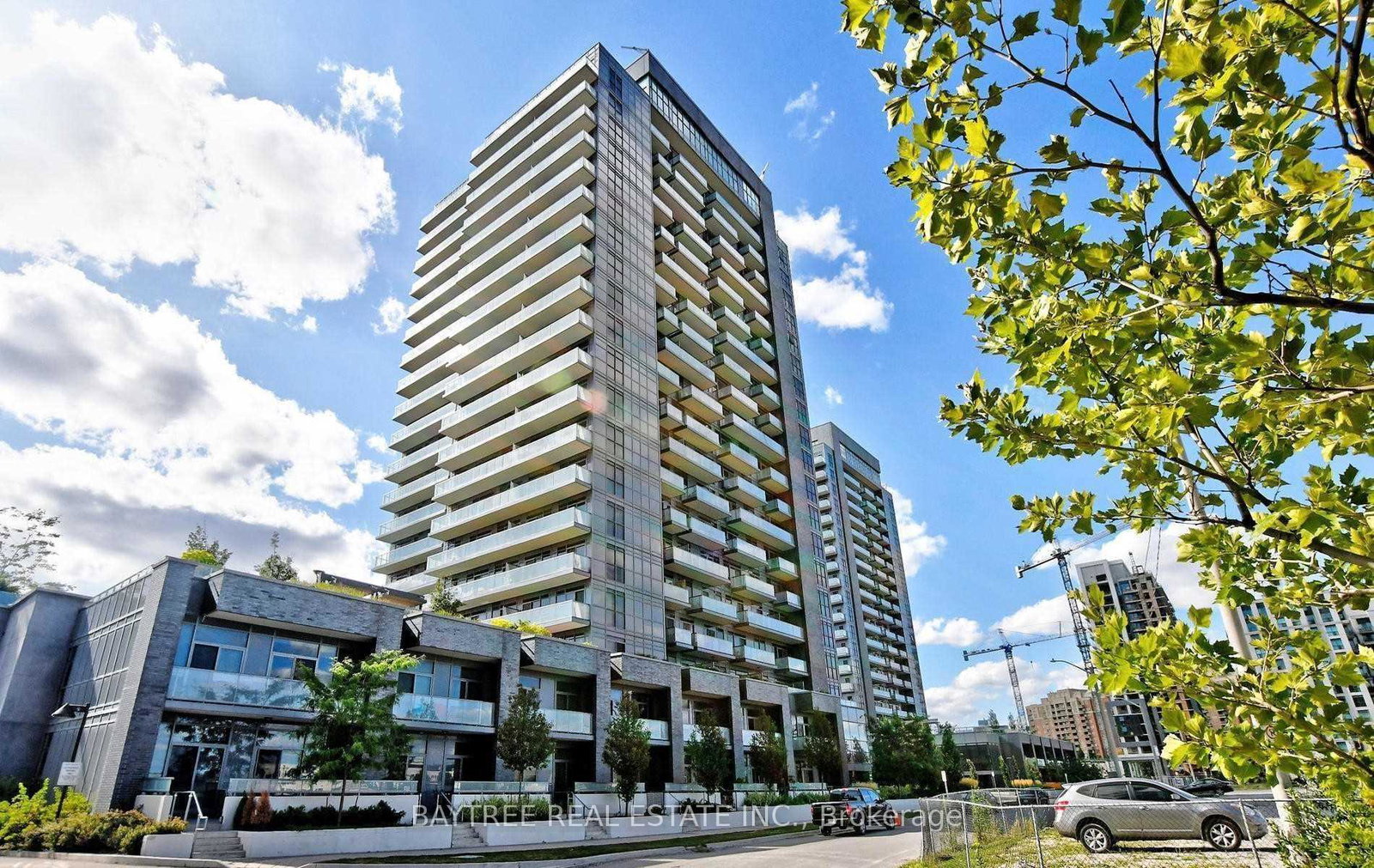 105-oneida-crescent-richmond-hill-ontario-n12559728