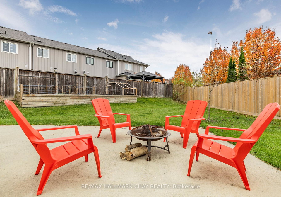 90-hammill-heights-east-gwillimbury-ontario-n12560068