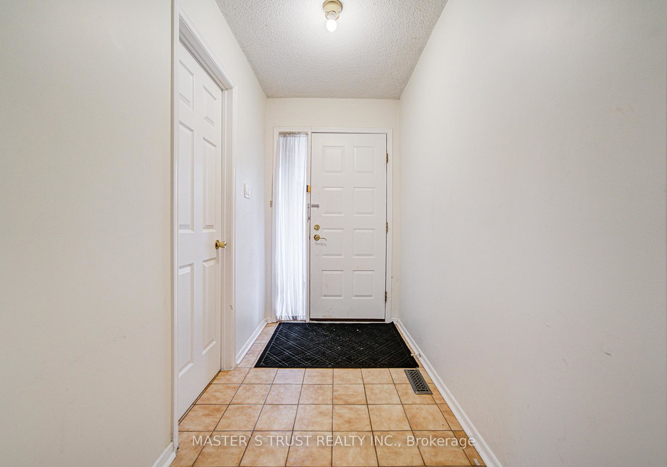 34-denby-court-markham-ontario-n12561060