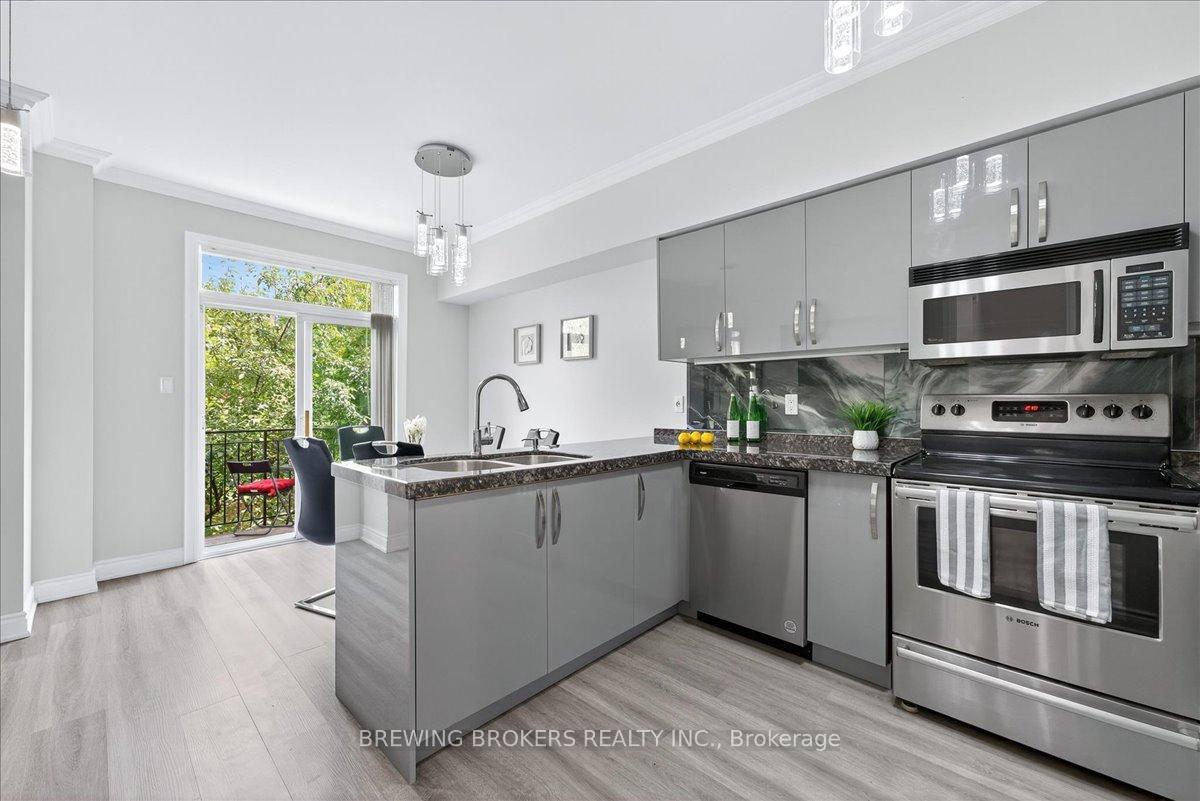 23-observatory-lane-richmond-hill-ontario-n12564876
