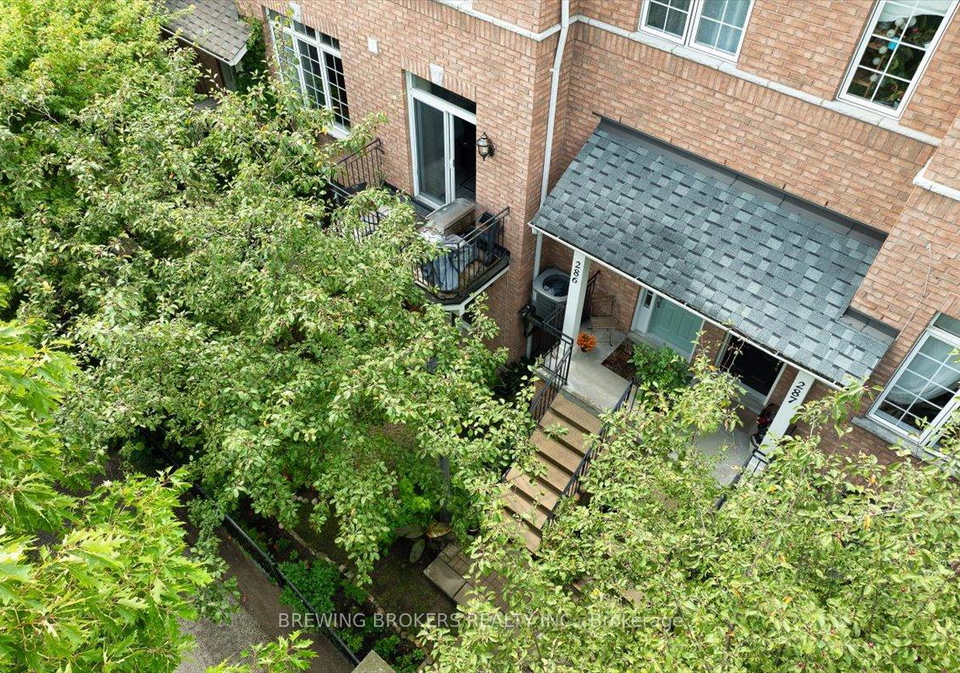 23-observatory-lane-richmond-hill-ontario-n12564876