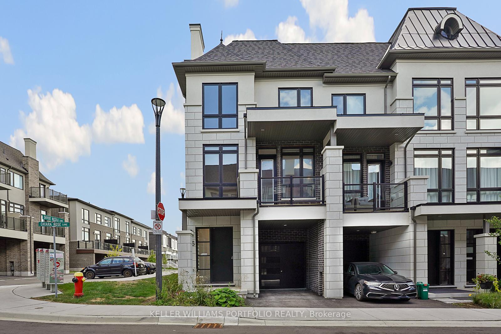 16-chiara-rose-lane-richmond-hill-ontario-n12565574