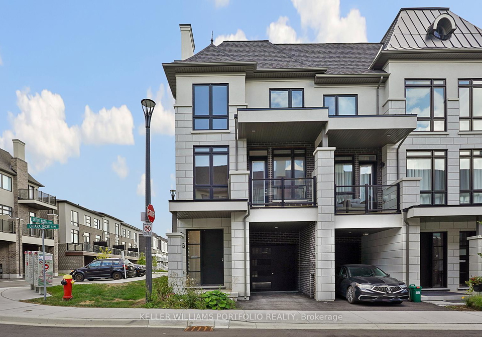 16-chiara-rose-lane-richmond-hill-ontario-n12565574