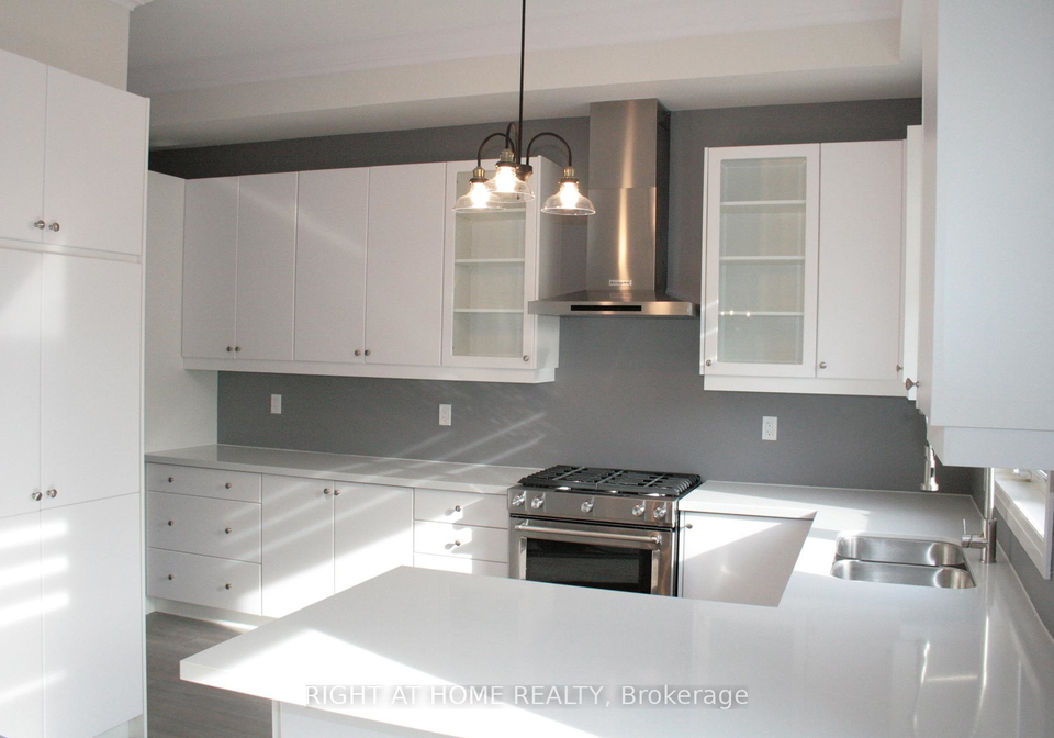 206-arianna-crescent-vaughan-ontario-n12565912