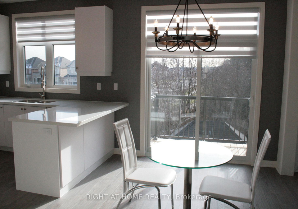 206-arianna-crescent-vaughan-ontario-n12565912