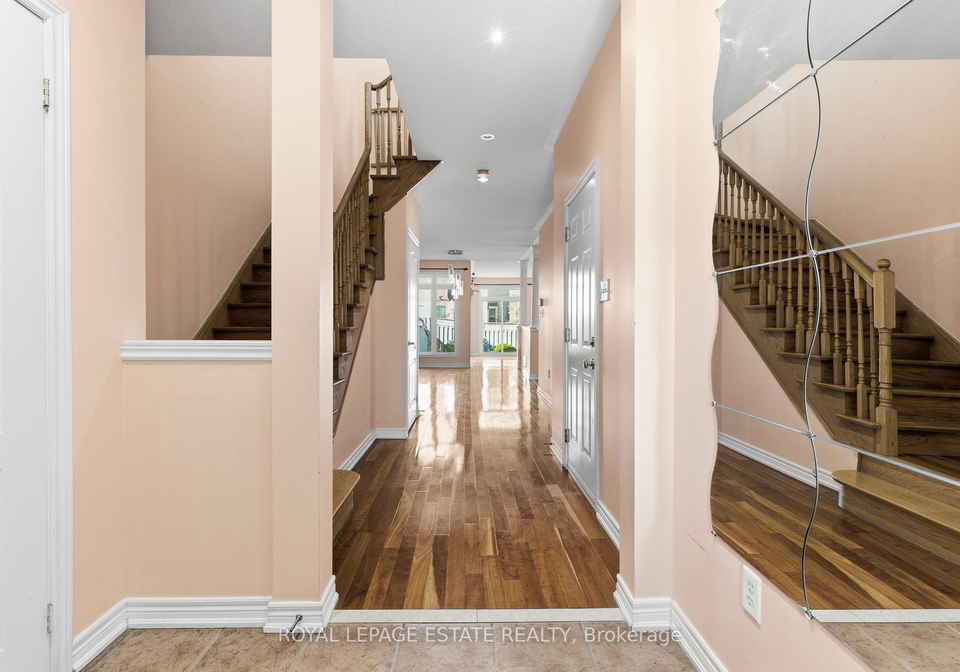 8-venture-avenue-richmond-hill-ontario-n12566214