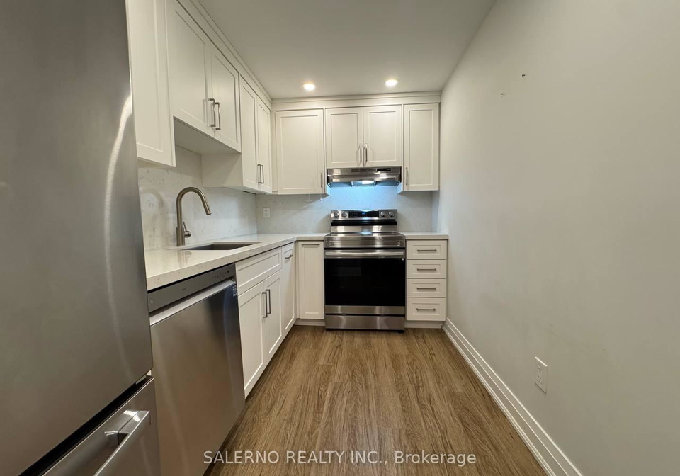 84-venice-gate-drive-vaughan-ontario-n12566490