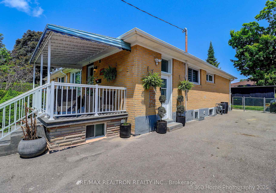 249-blue-grass-boulevard-richmond-hill-ontario-n12566770