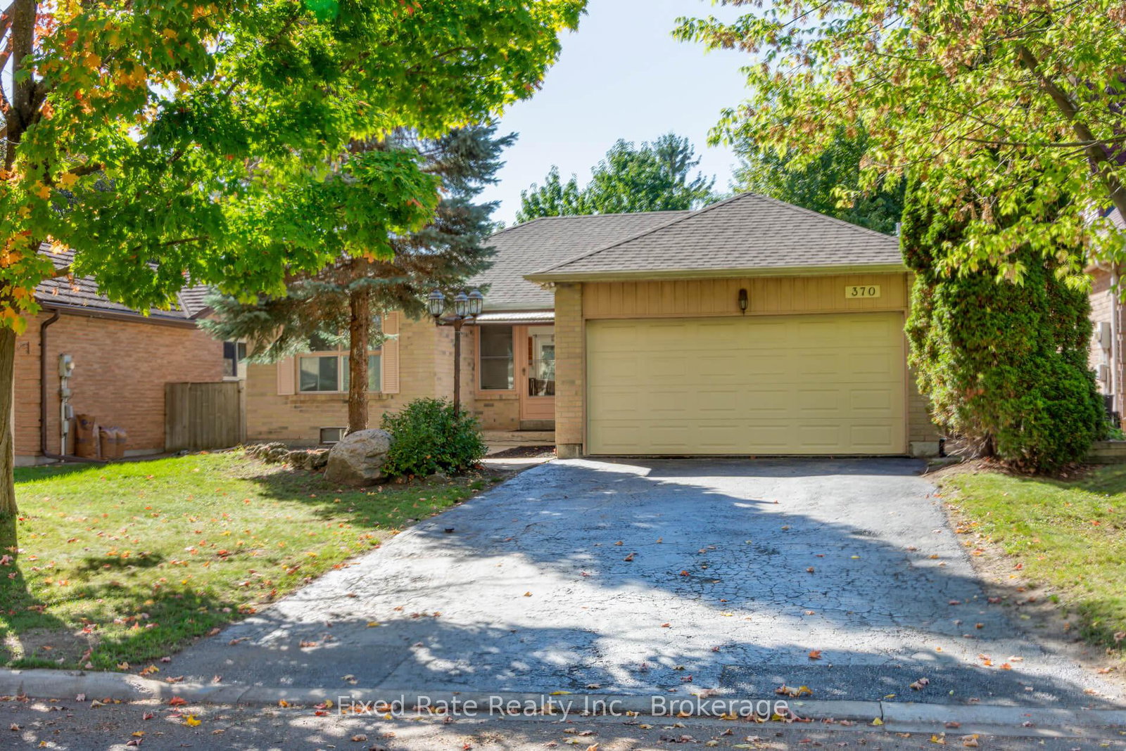370-selby-crescent-newmarket-ontario-n12567220