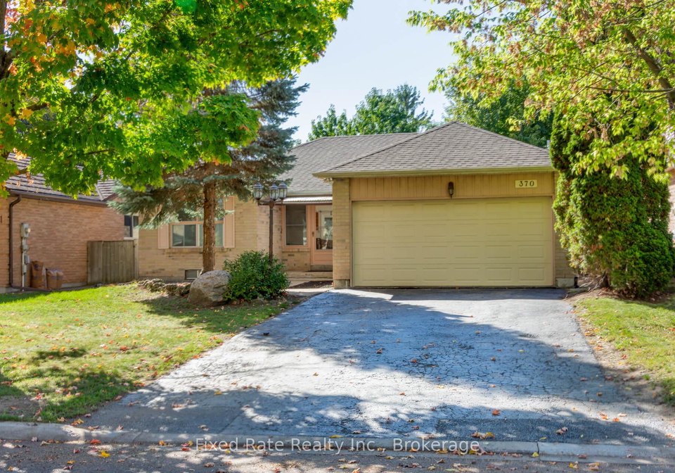 370-selby-crescent-newmarket-ontario-n12567220