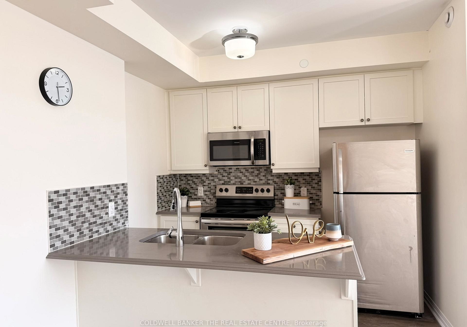 2-adam-seller-street-markham-ontario-n12567948