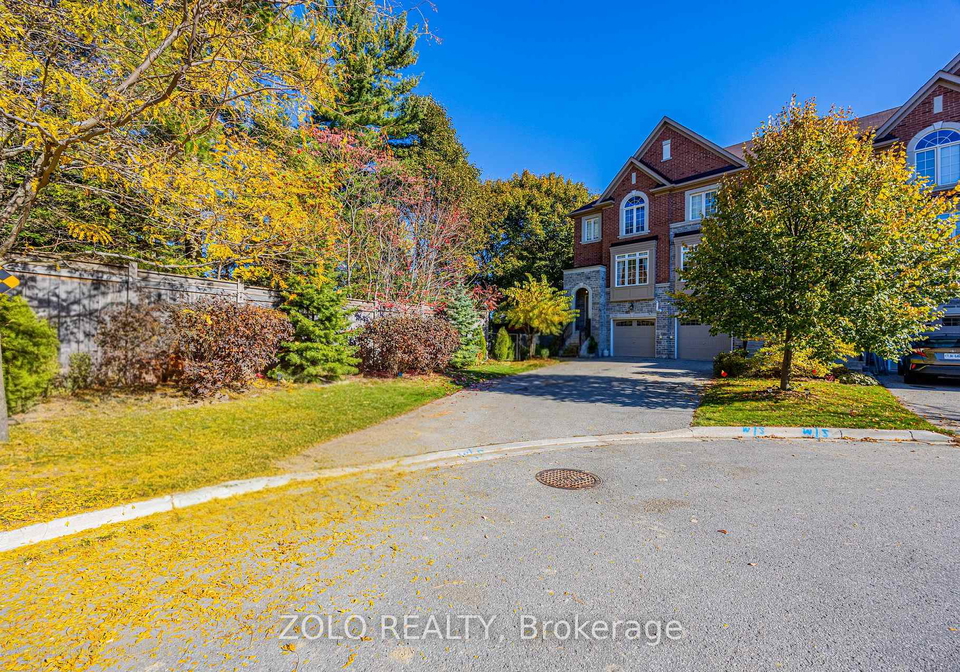 235-appleton-court-newmarket-ontario-n12568006