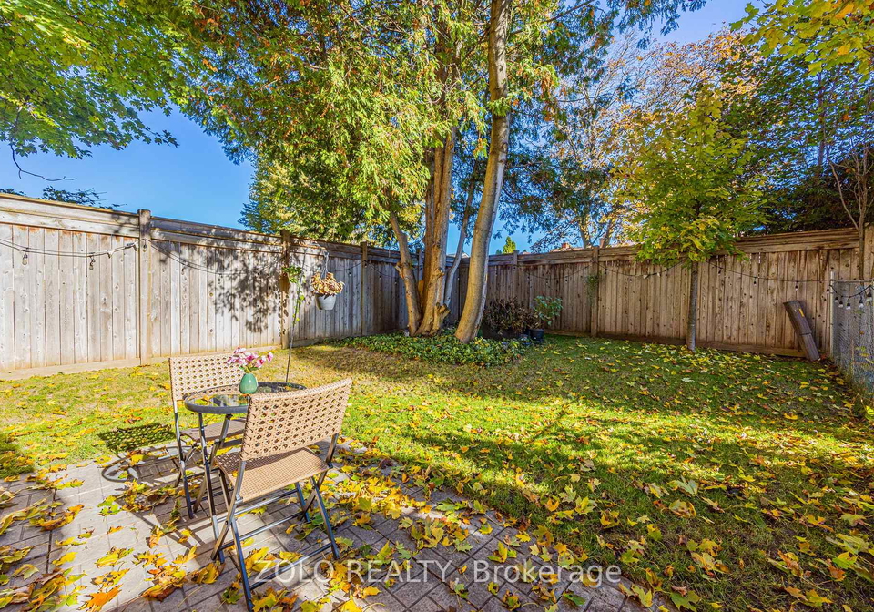 235-appleton-court-newmarket-ontario-n12568006